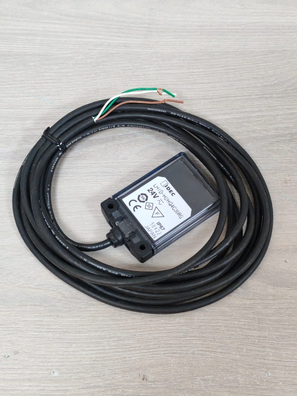 IDEC LH1D-H2HQ4C30RG IDEC LH1D-H2HQ4C30RG LED SIGNAL INDICATOR LIGHT 24V 6