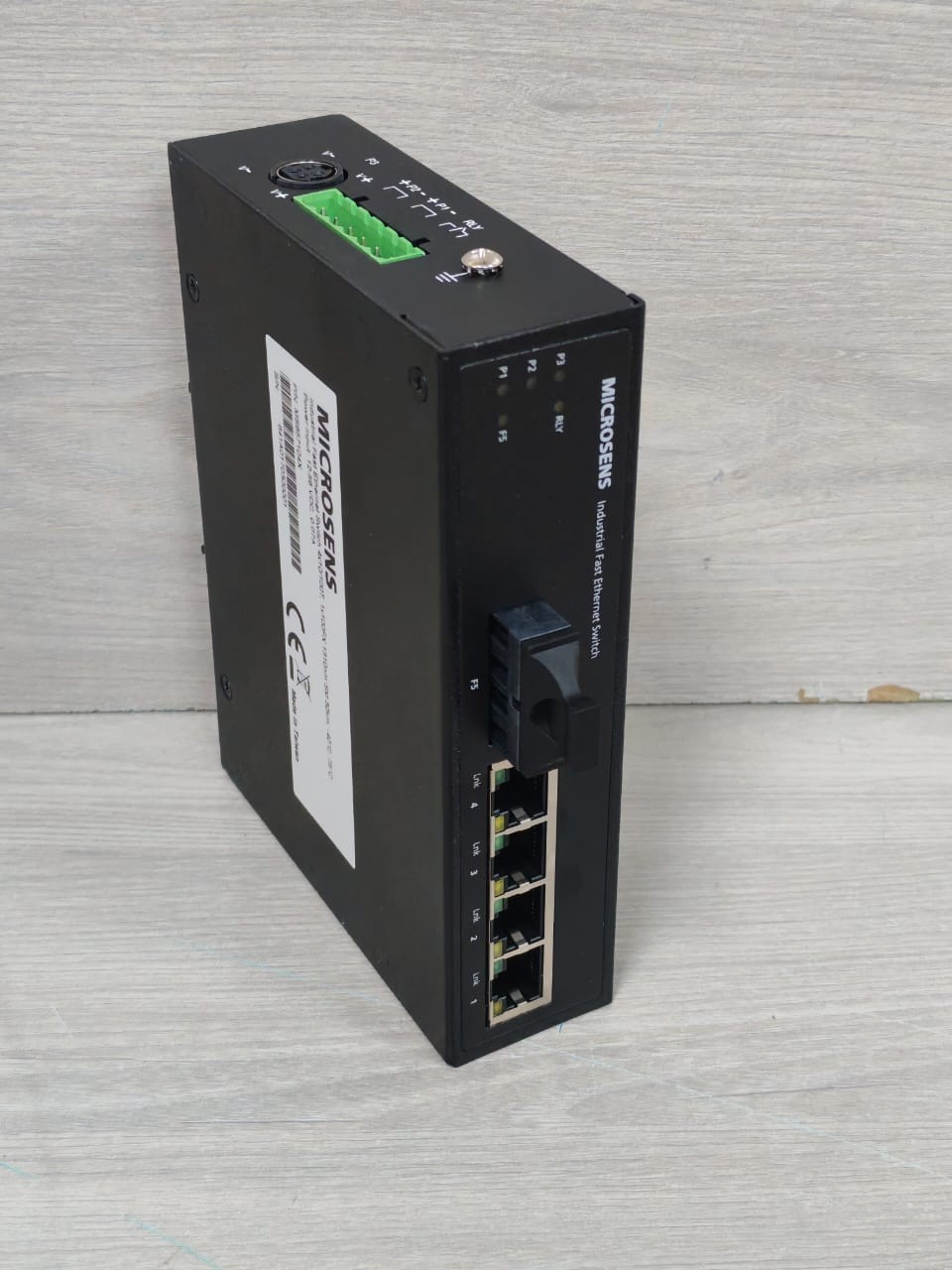 MICROSENS MS657104X MICROSENS MS657104X INDUSTRIAL FAST ETHERNET SWITCH 4X10/100T 1X100FX 12-58VDC 8