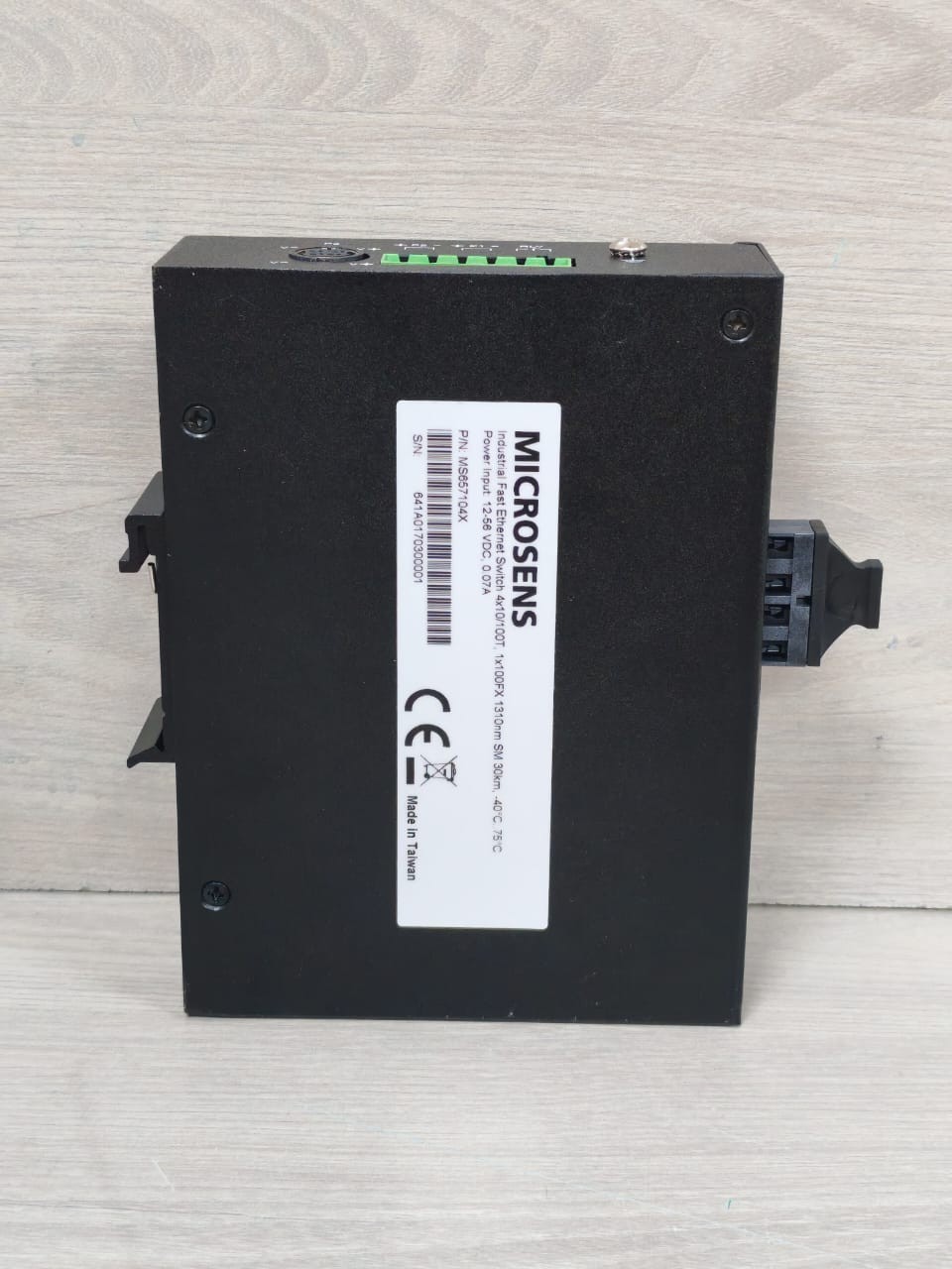 MICROSENS MS657104X MICROSENS MS657104X INDUSTRIAL FAST ETHERNET SWITCH 4X10/100T 1X100FX 12-58VDC 9