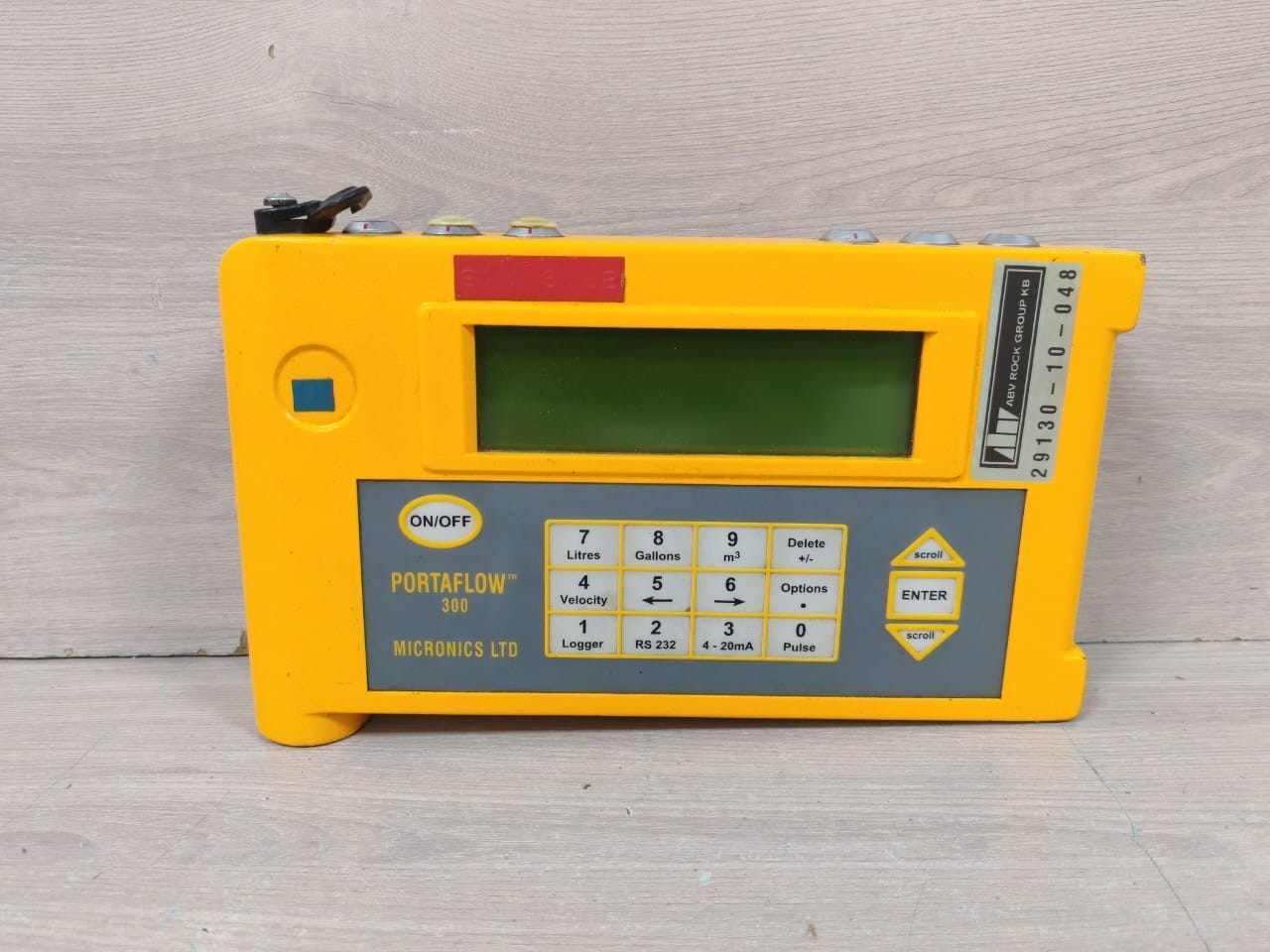 MICRONICS PORTAFLOW-300 MICRONICS LTD PORTAFLOW 300 ULTRASONIC FLOW METER- INCOMPLETE ACCESSORIES 6