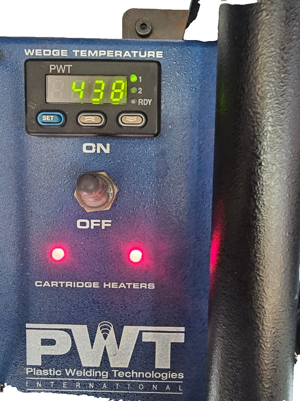 PLASTIC WELDING TECHNOLOGIES WEDGE-IT 2000 SERIES 836-5940 PWT WEDGE-IT 2000 SERIES 836-5940 TEMPERATURE & SPEED CONTROL 2