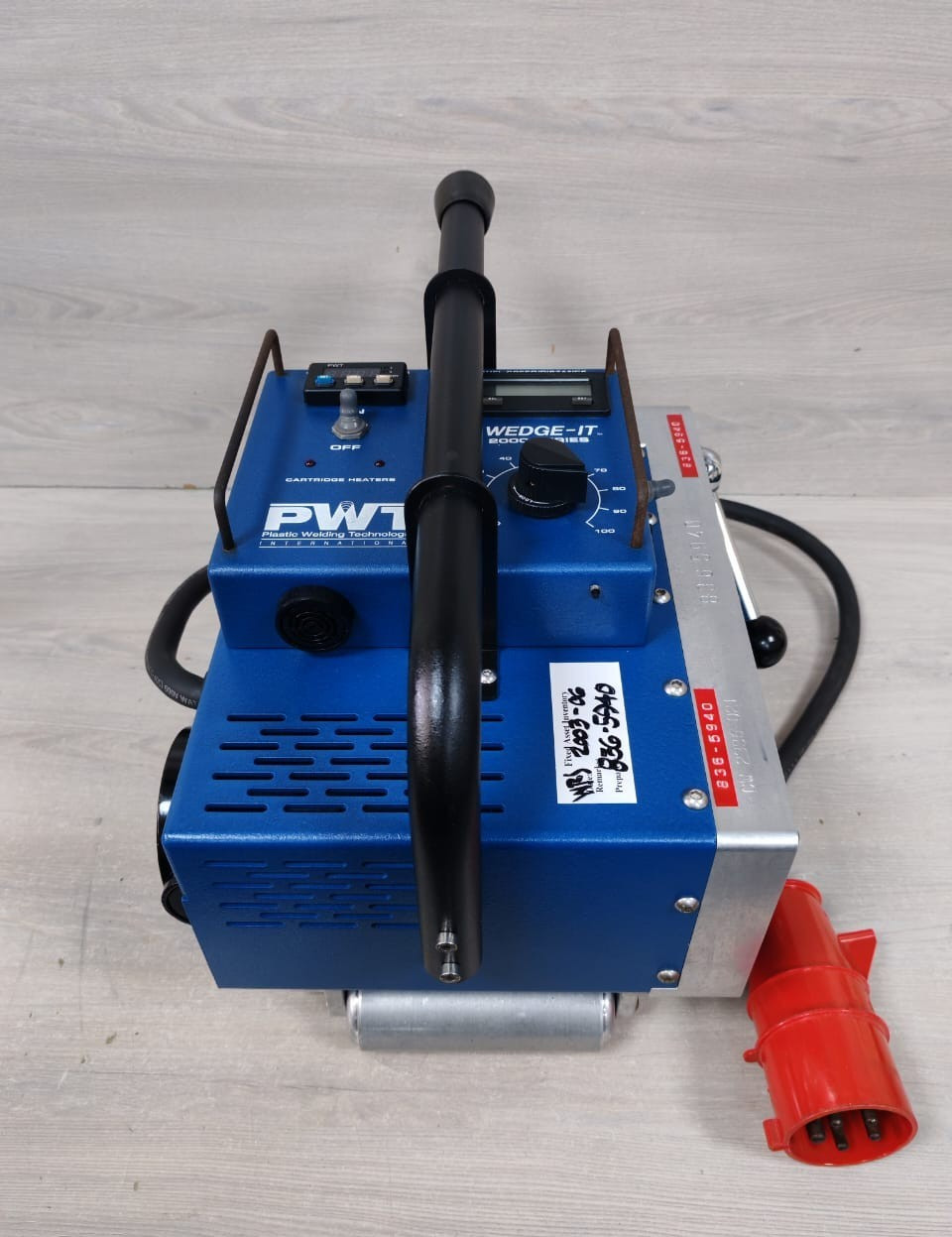 PLASTIC WELDING TECHNOLOGIES WEDGE-IT 2000 SERIES 836-5940 PWT WEDGE-IT 2000 SERIES 836-5940 TEMPERATURE & SPEED CONTROL 4