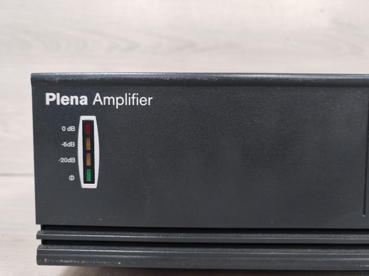 Bosch F01U024957 Bosch LBB1935/20 Plena Power Amplifier F01U024957 2