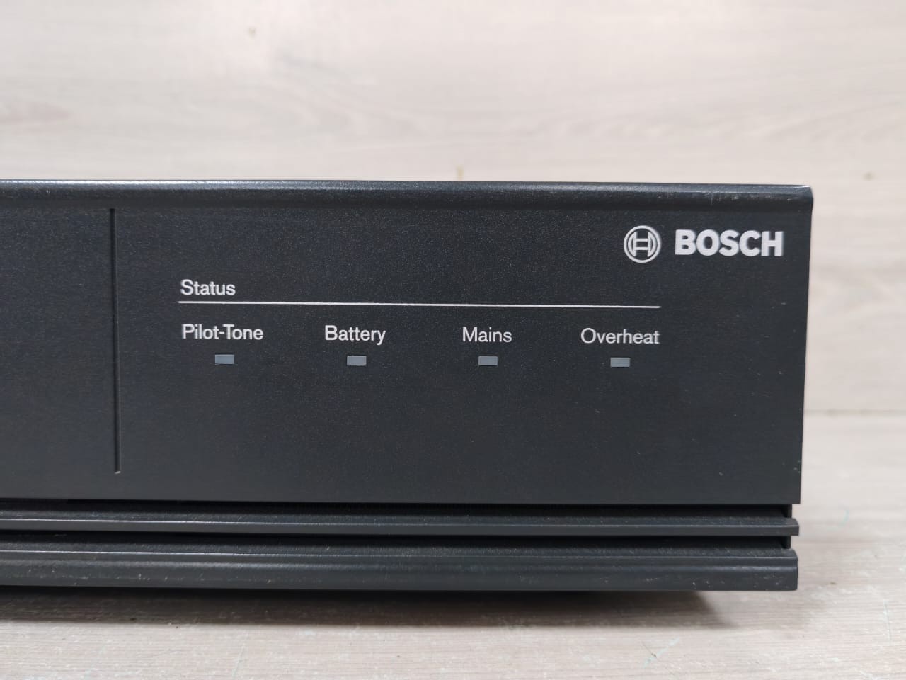 Bosch F01U024957 Bosch LBB1935/20 Plena Power Amplifier F01U024957 3