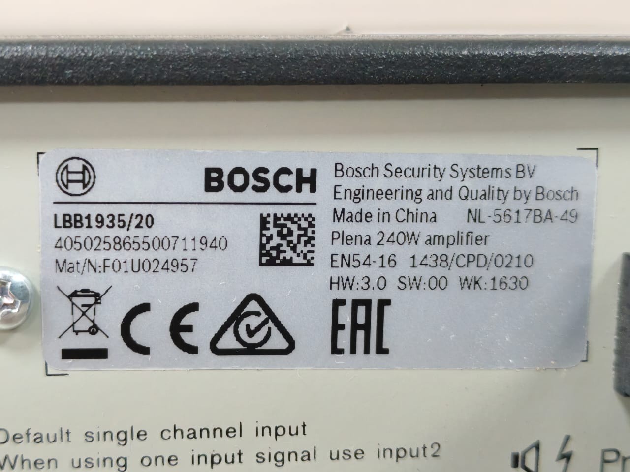 Bosch F01U024957 Bosch LBB1935/20 Plena Power Amplifier F01U024957 4