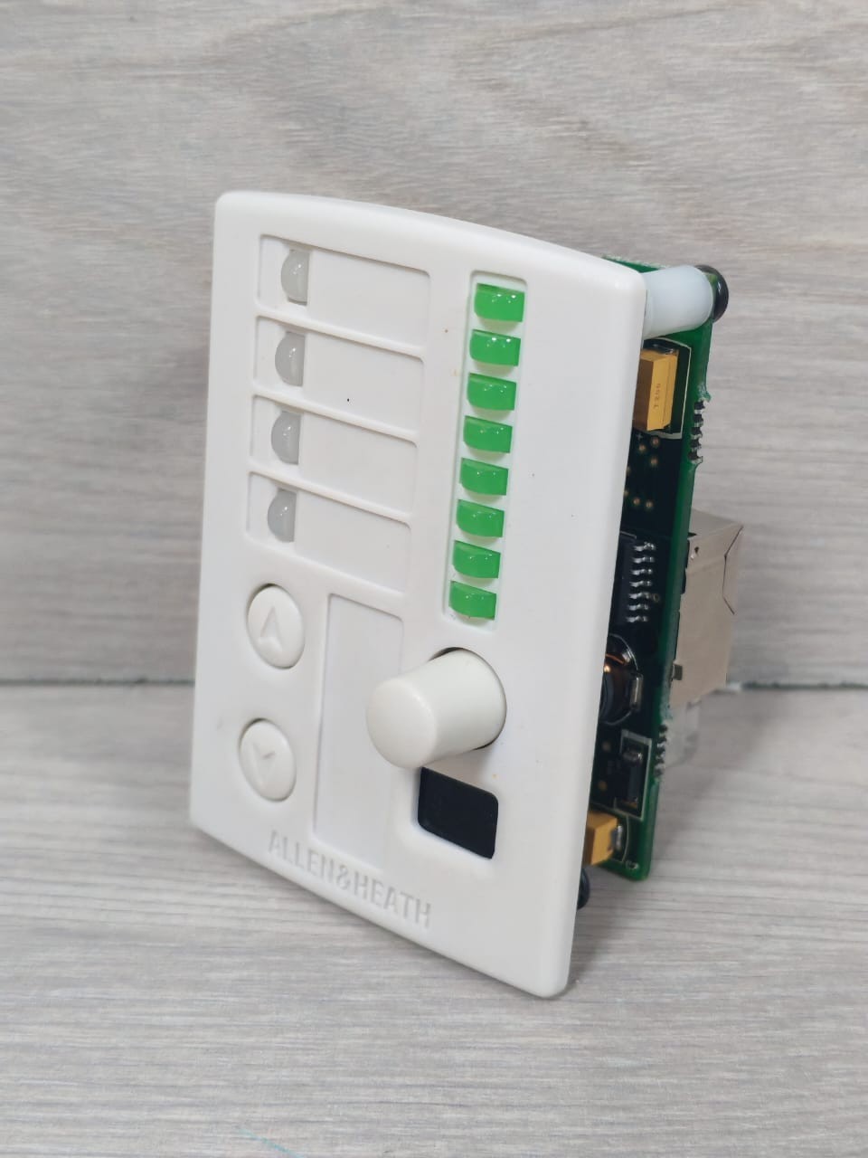 ALLEN & HEATH PL-4/UK ALLEN & HEATH PL-4/UK REMOTE CONTROL WALLPLATE 5
