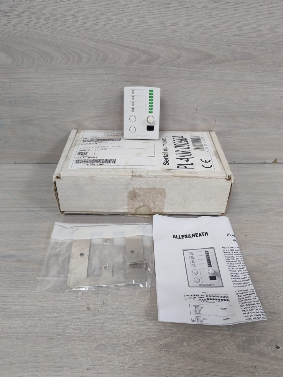 ALLEN & HEATH PL-4/UK REMOTE CONTROL WALLPLATE