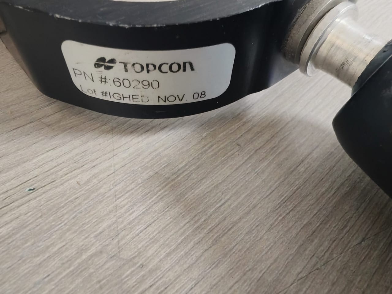 Topcon 60290 TOPCON BRACKET METAL POLE MOUNT ATTACHMENT CLAMP HOLDER P/N: 60290 2