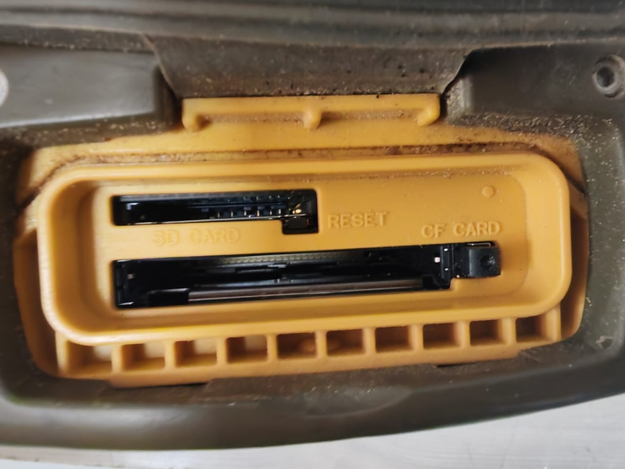 TOPCON FC-250 Topcon GR-3 ROVER with Topcon FC-250 Field Controller Data Collector 5