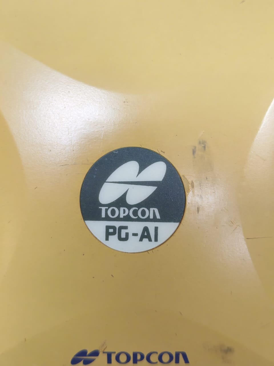 Topcon PG-A1 TOPCON PG-A1 P/N:01-840201-06 GPS DUAL FREQUENCY ANTENNA 3