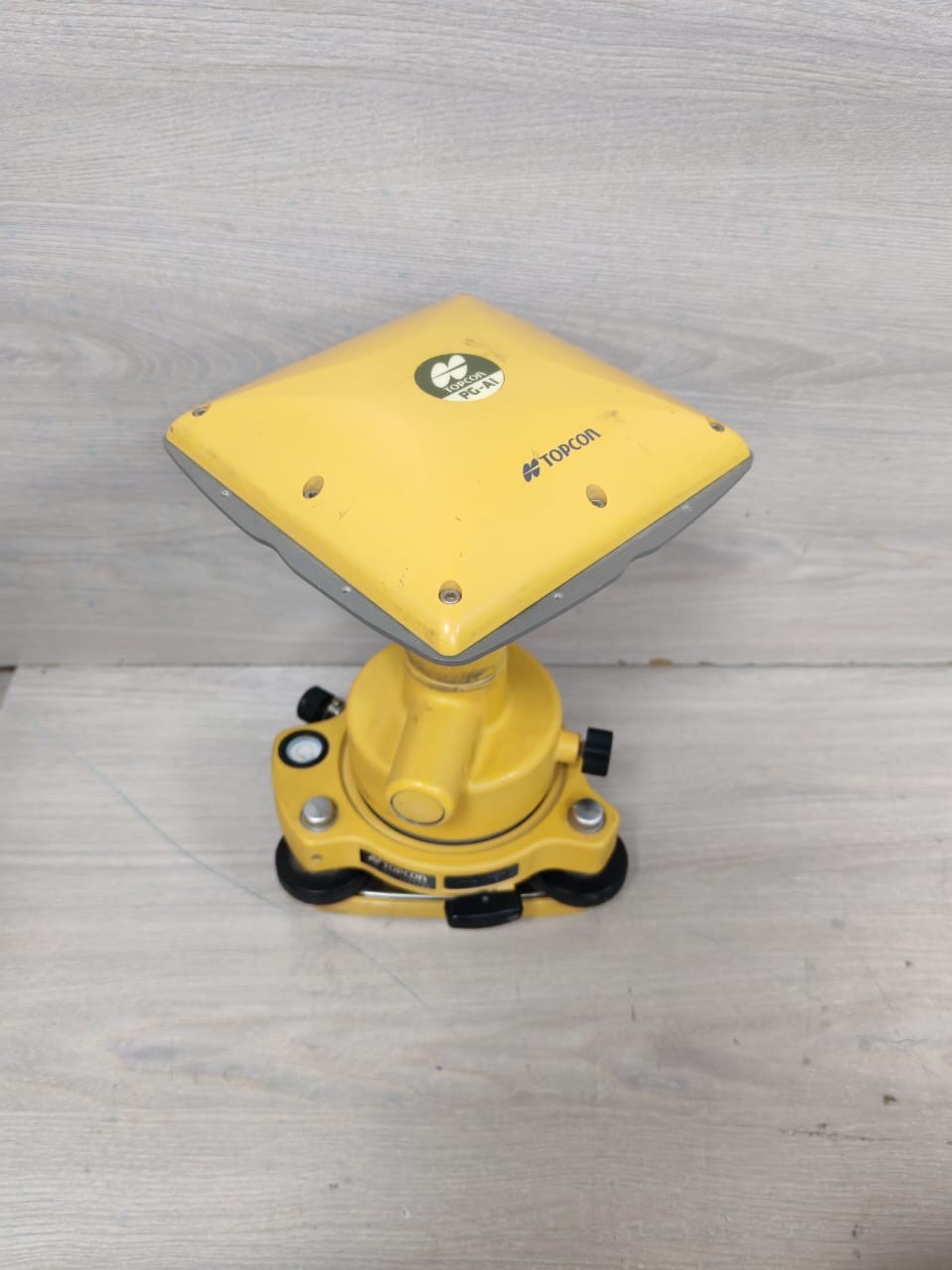 Topcon PG-A1 TOPCON PG-A1 P/N:01-840201-06 GPS DUAL FREQUENCY ANTENNA 4