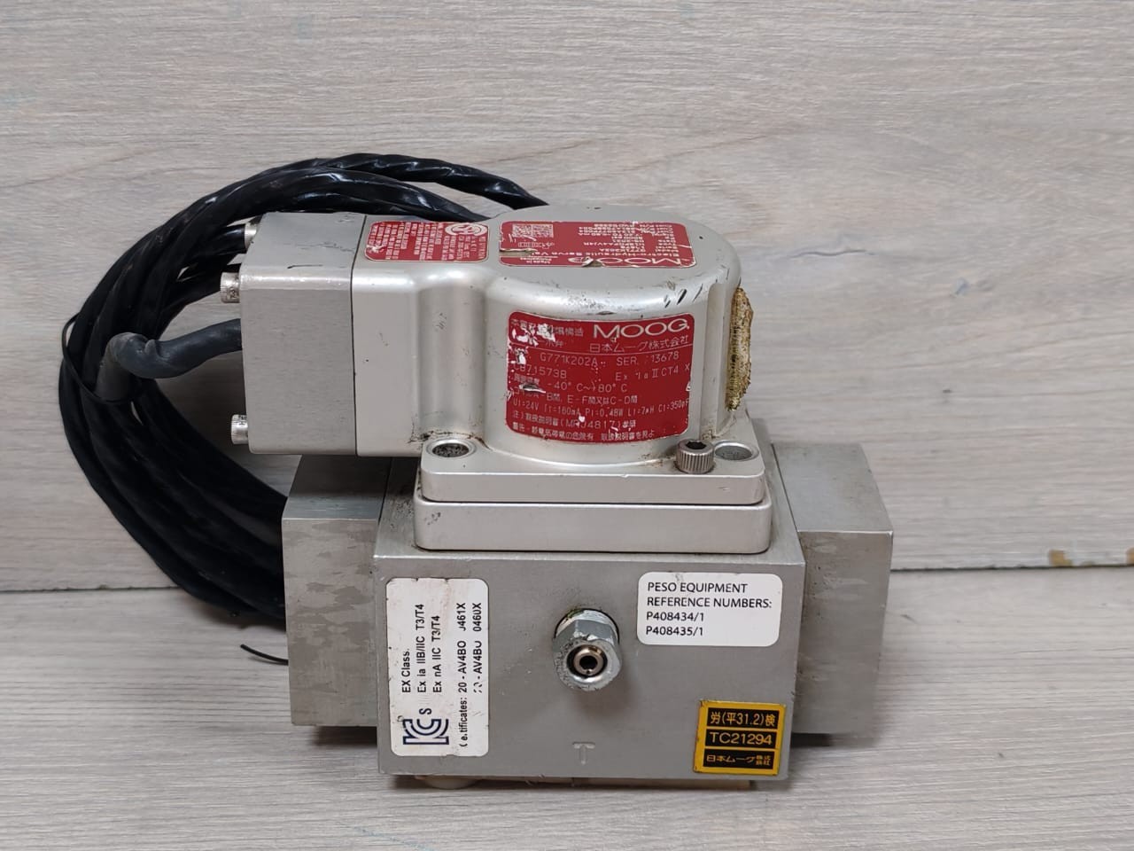 MOOG G771K202A MOOG G771K202A ELECTRO HYDRAULIC SERVO VALVE 2