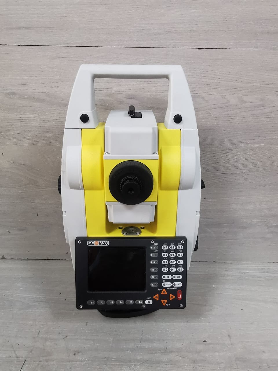 GEOMAX ZOOM-80 GEOMAX ZOOM 80 S 2 A10 ROBOTIC TOTAL STATION 7