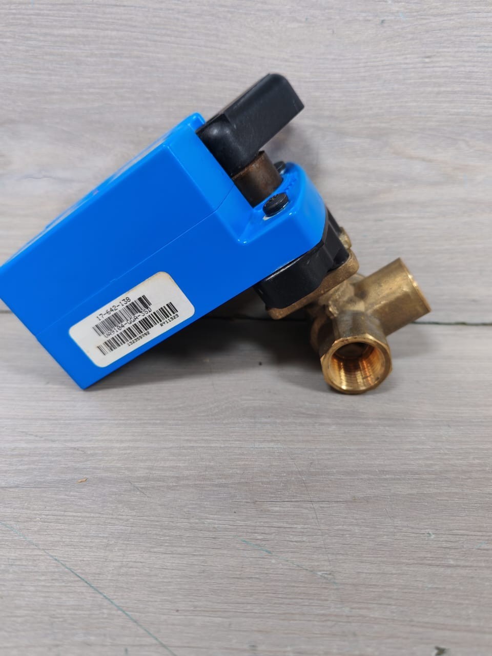 Johnson Controls VA9104-GGA-3S JOHNSON CONTROLS VA9104-GGA-3S VALVE ACTUATOR 5