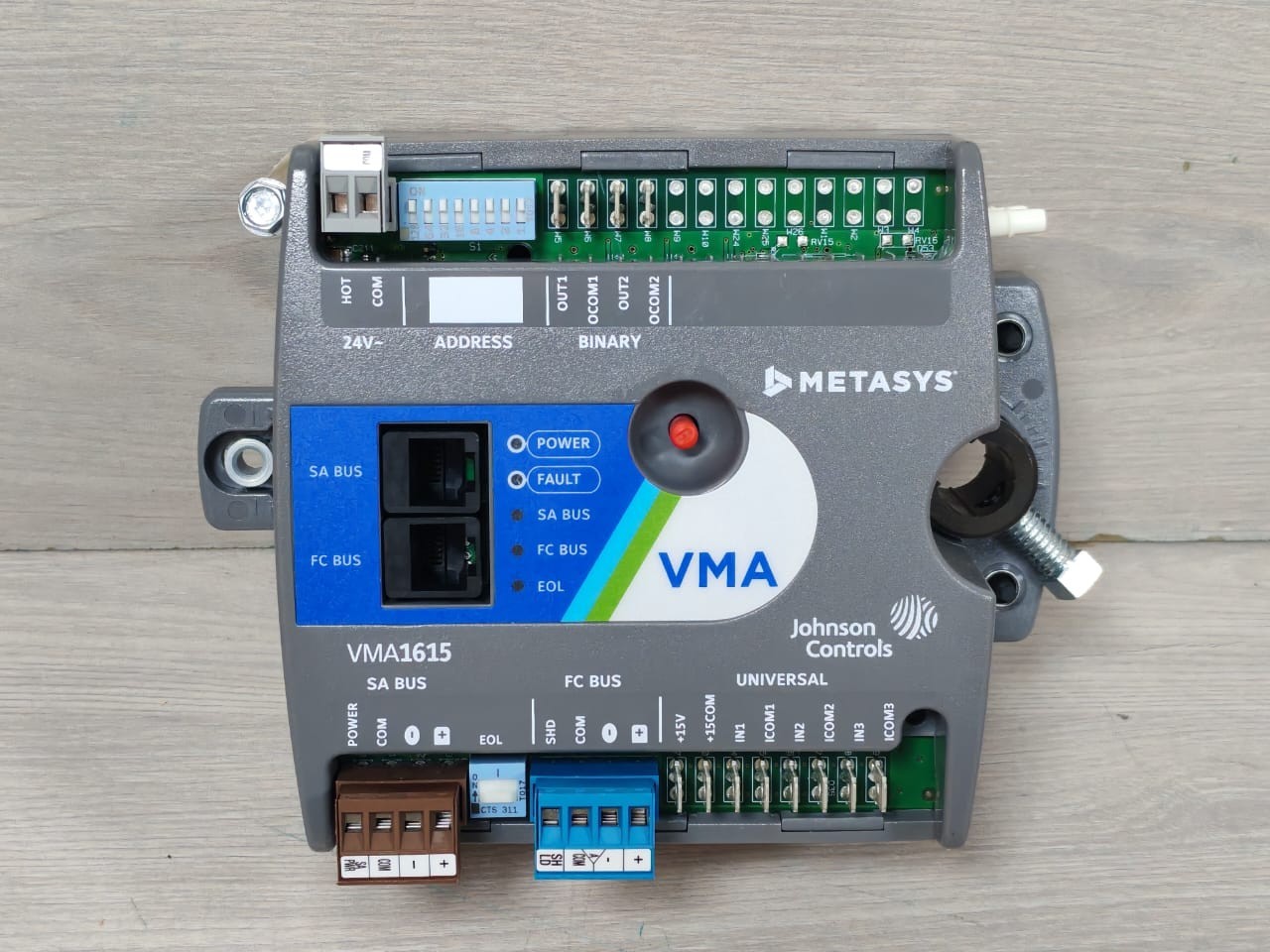 Johnson Controls MS-VMA1615-1 Johnson Controls MS-VMA1615-1 Vav Controller 3 Univ Inputs,2 Binary Outputs 2