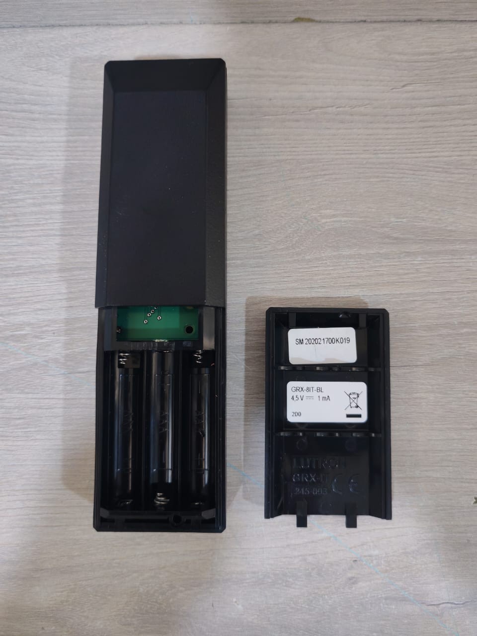 Lutron GRX-8IT-BL Lutron GRX-8IT-BL Remote Control 4.5V 4