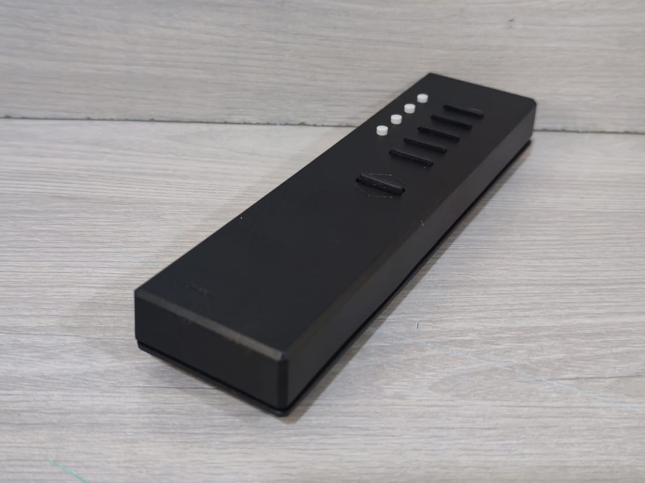 Lutron GRX-8IT-BL Lutron GRX-8IT-BL Remote Control 4.5V 9