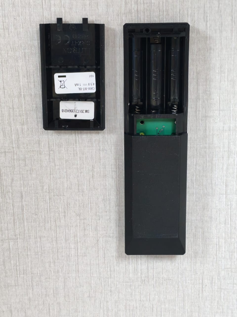 Lutron GRX-8IT-BL Lutron GRX-8IT-BL Remote Control 4.5V 7