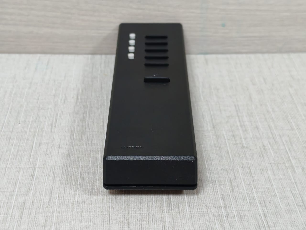 Lutron GRX-8IT-BL Lutron GRX-8IT-BL Remote Control 4.5V 8