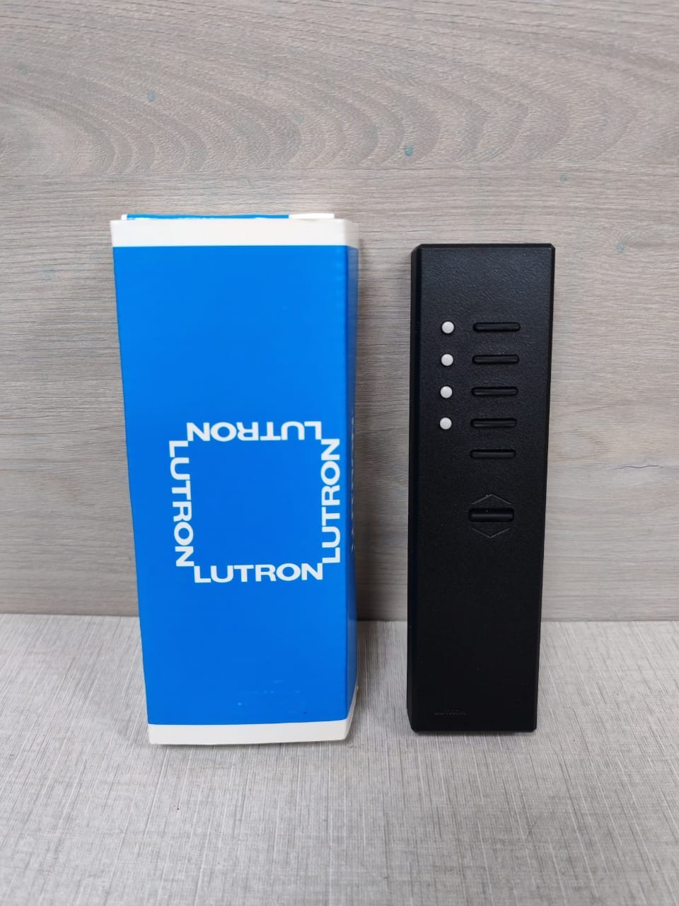 Lutron GRX-8IT-BL Remote Control 4.5V