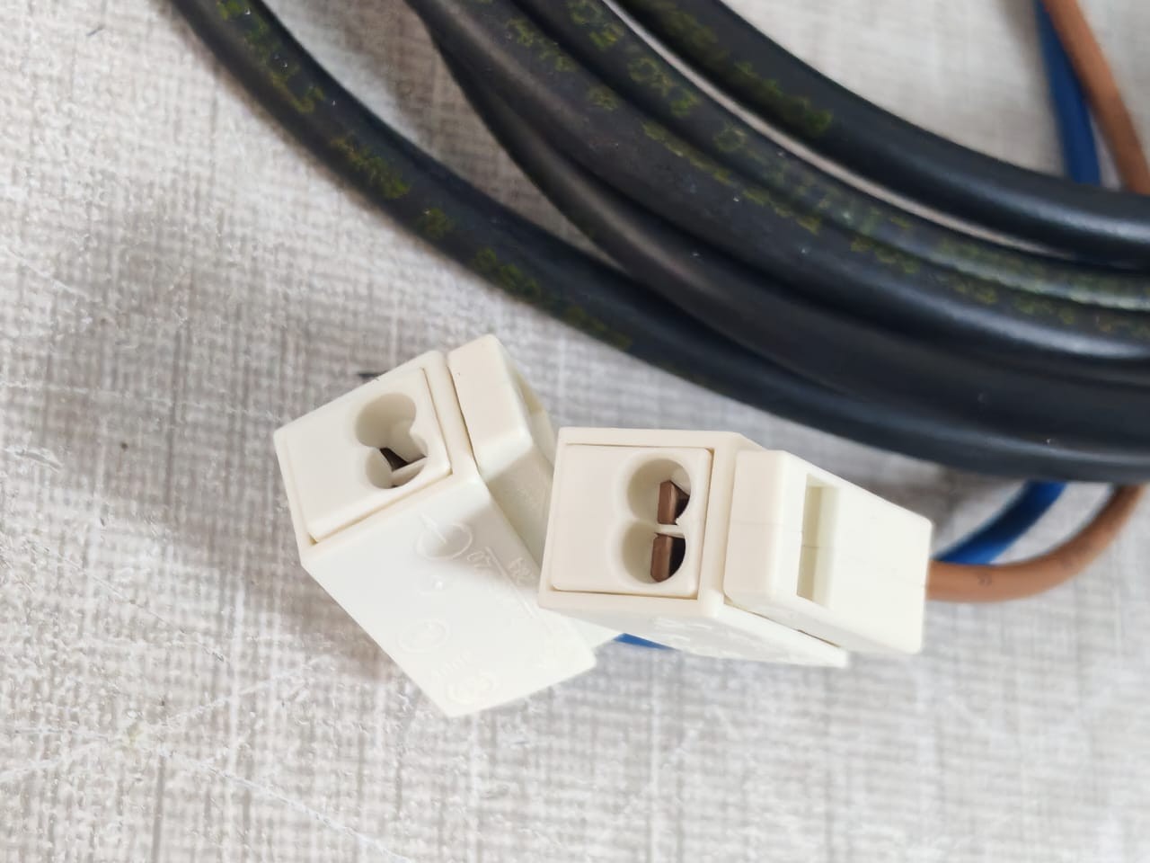 Geberit 241.149.00.1 GEBERIT FW7801/04 Power Supply Unit 241.149.00.1 9