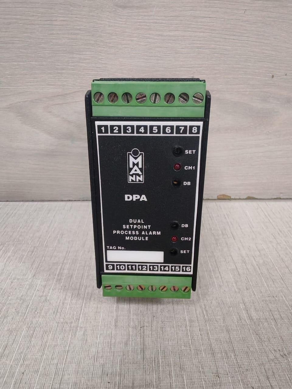 Mann DPA/POT/5K ohm/0-100%24Vdc/LND/HND MANN DPA/POT/5K ohm/0-100%24Vdc/LND/HND REV.D DUAL SETPOINT PROCESS ALARM MODULE 9