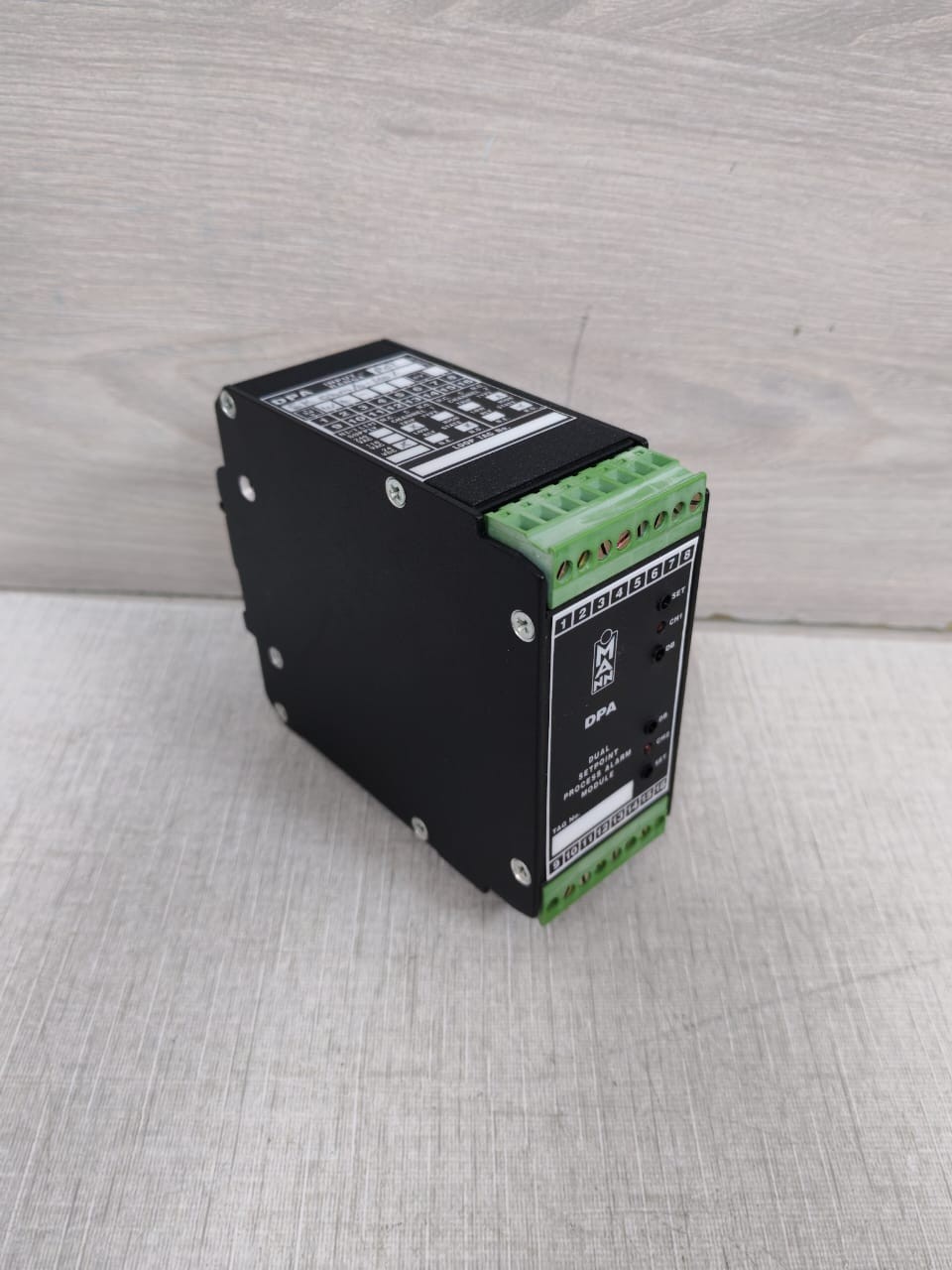 Mann DPA/POT/5K ohm/0-100%24Vdc/LND/HND MANN DPA/POT/5K ohm/0-100%24Vdc/LND/HND REV.D DUAL SETPOINT PROCESS ALARM MODULE 10