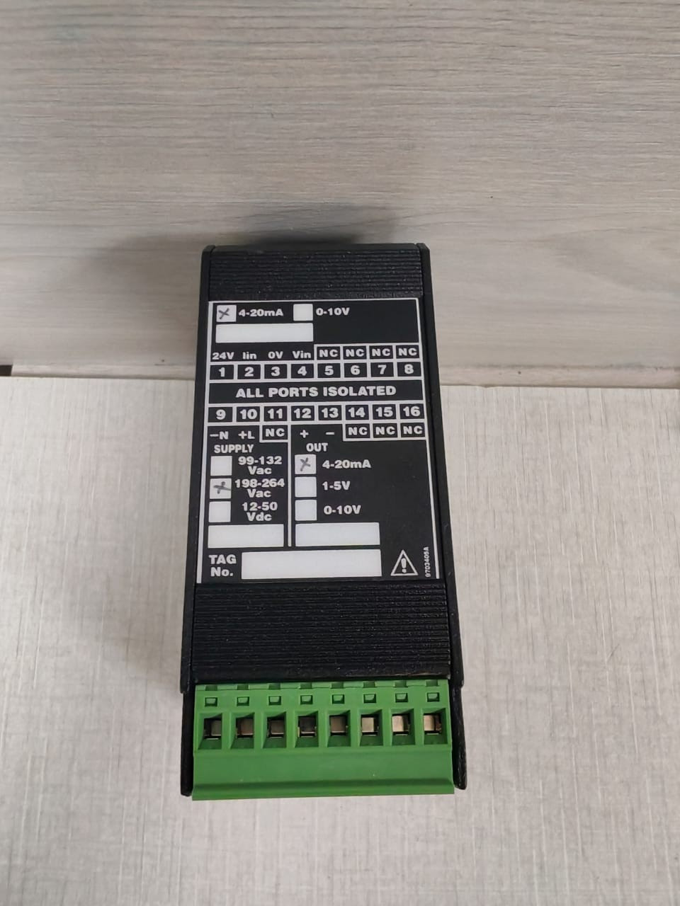MANN SFI/4-20mA/240Vac REV.G MANN SFI/4-20mA/240Vac REV.G SINGLE CHANNEL ISOLATOR 4