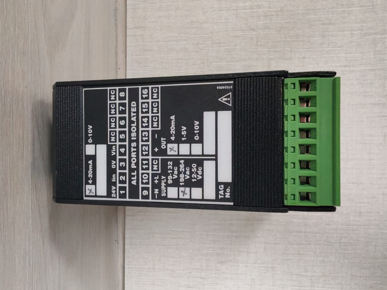 MANN SFI/4-20mA/240Vac REV.G MANN SFI/4-20mA/240Vac REV.G SINGLE CHANNEL ISOLATOR 7