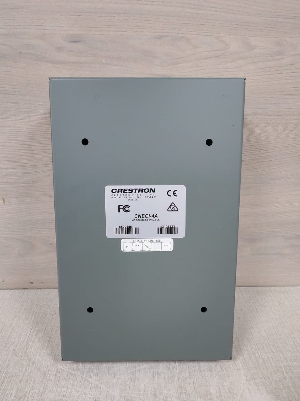 Crestron CNECI-4A CRESTRON CNECI-4A Cresnet Motor Control Interface, 4-channel, 120/230VAC 2