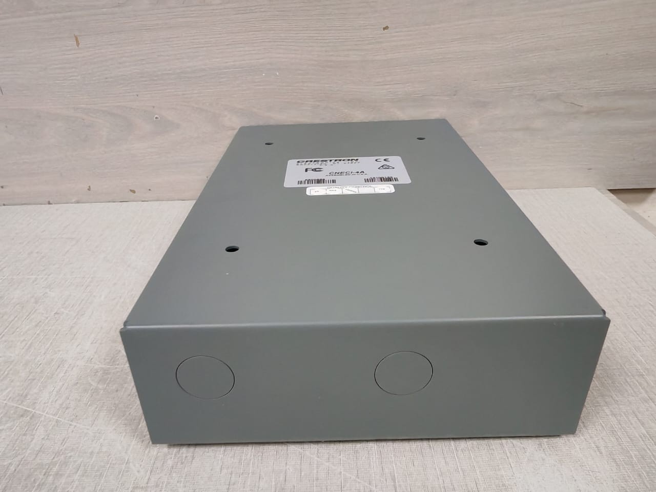 Crestron CNECI-4A CRESTRON CNECI-4A Cresnet Motor Control Interface, 4-channel, 120/230VAC 7