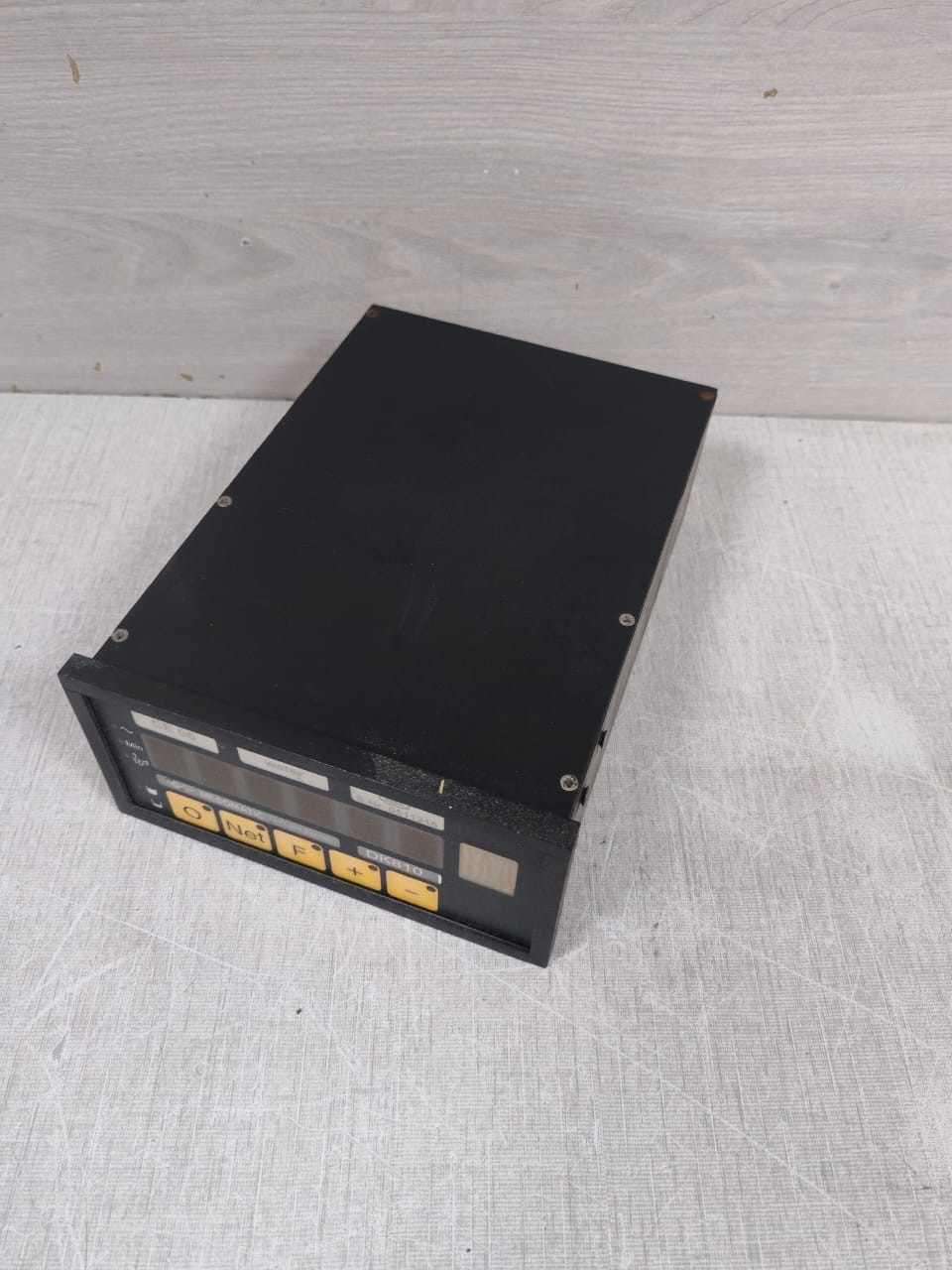 Digital DK 810 MESOMATIC DK 810/8E/16A/RS485/IN V04.1 REV.03E DIGITAL WEIGHT INDICATOR 8
