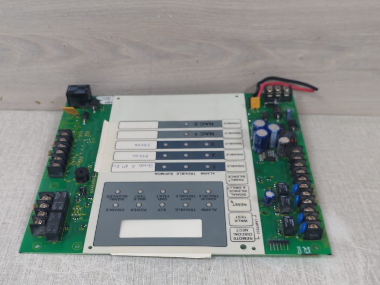 Edwards 7160208-03 Edwards 7160208-03 Operator Interface and Main Circuit Board for Fireshield 3