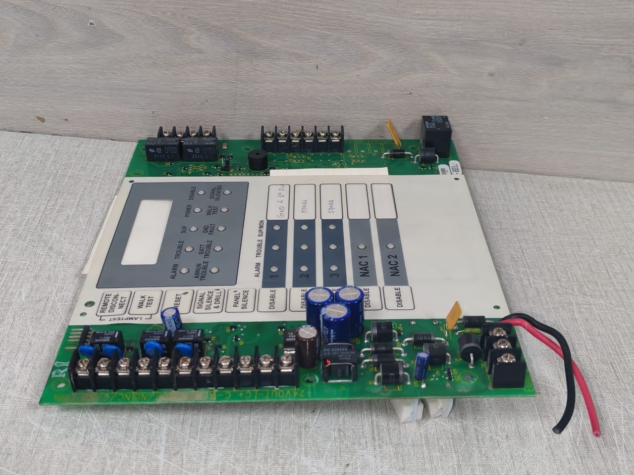 Edwards 7160208-03 Edwards 7160208-03 Operator Interface and Main Circuit Board for Fireshield 6