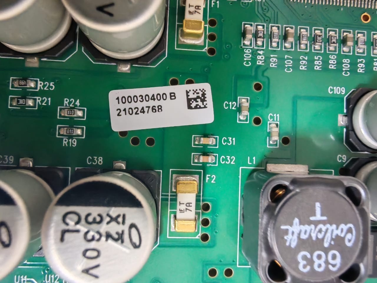 LIFE TECHNOLOGIES 100030400 LIFE TECHNOLOGIES 4483131 REV A3 P/N 100030400 REV.B PCB BOARD 3