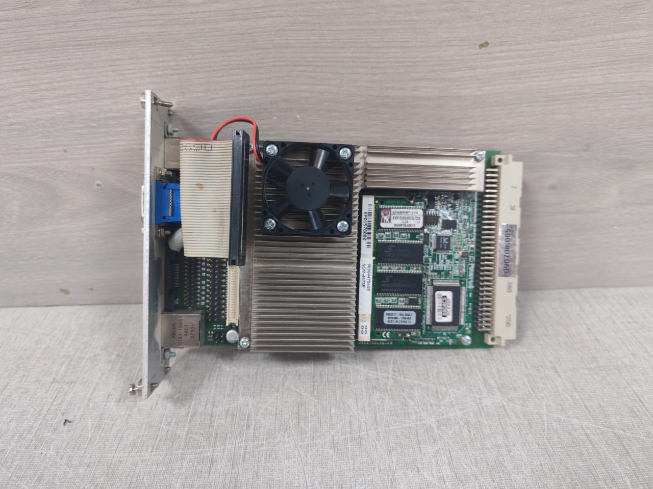 Unbranded EXT-BASE V1.2/2009/02-12 WITH KINGSTON KVR133X64SC3L/256 EXT-BASE V1.2/2009/02-12 WITH KINGSTON KVR133X64SC3L/256 CIRCUIT BOARD 5