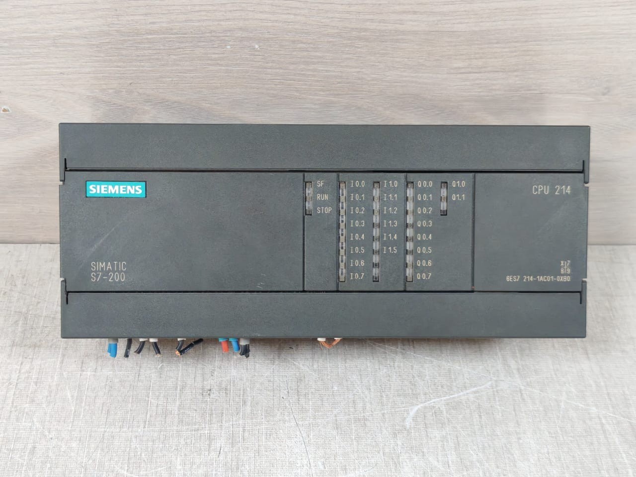 Siemens 6ES7 214-1AC01-0XB0 SIEMENS SIMATIC S7-200 CPU 214 6ES7 214-1AC01-0XB0 COMPACT UNIT E-STAND 06 3