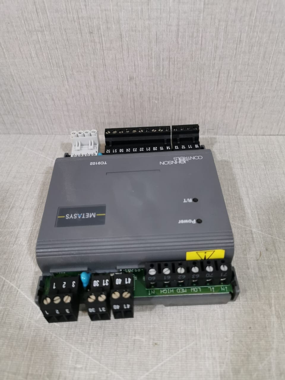 Johnson Controls TC-9102-1222 Johnson Controls Metasys TC-9102-1222 / TC9102 Fan Coil Unit Controller 5