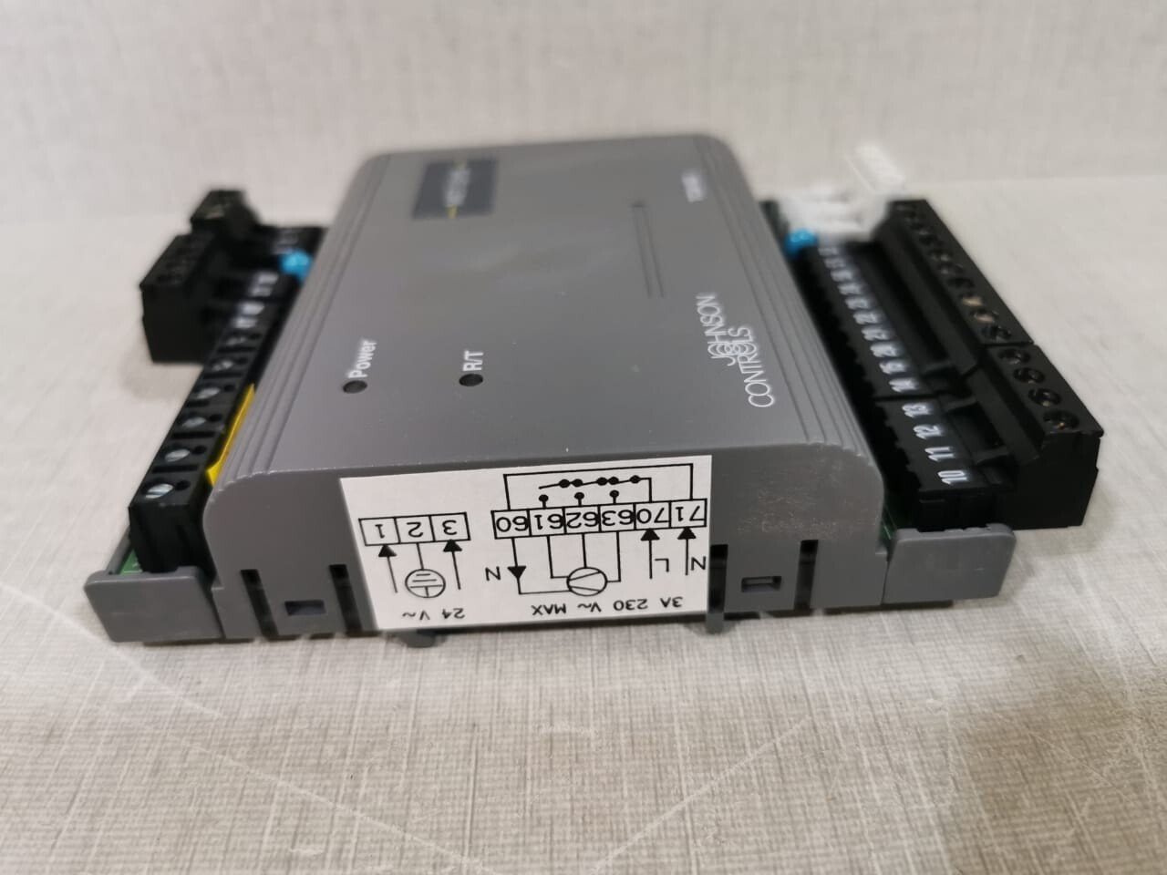 Johnson Controls TC-9102-1222 Johnson Controls Metasys TC-9102-1222 / TC9102 Fan Coil Unit Controller 7