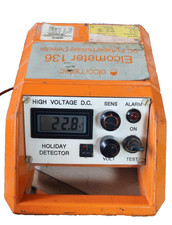 ELCOMETER 136 DC PORTABLE HOLIDAY DETECTOR - WITHOUT BATTERY