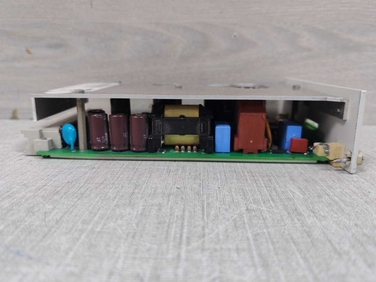 ABB 149601-32005 ABB 1KGT026500R0001 560PSR00 P/N: 149601-32005 POWER SUPPLY UNIT 8