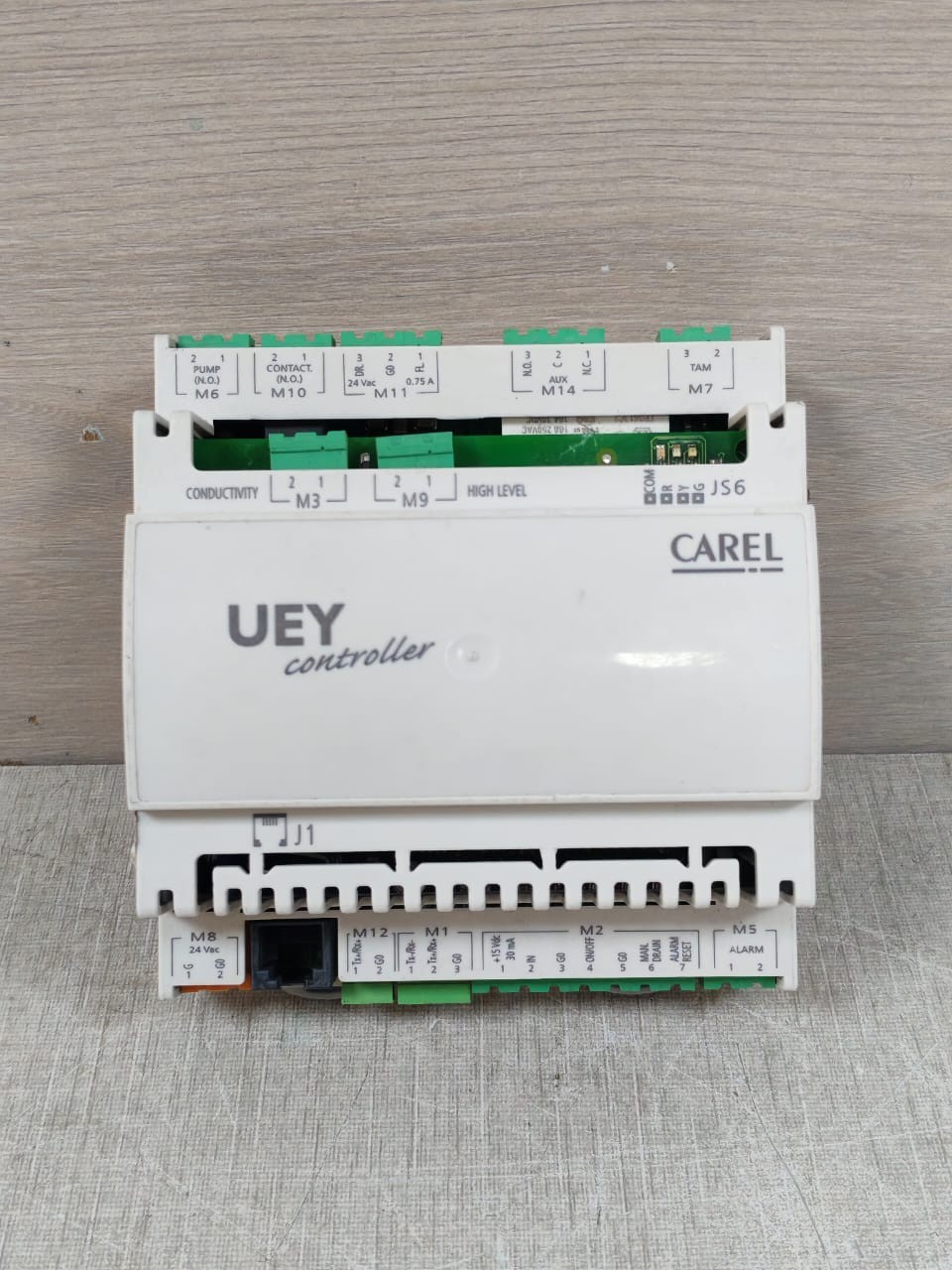 CAREL UEY25L0200 98C615C075 REV.1.316 UEY CONTROLLER