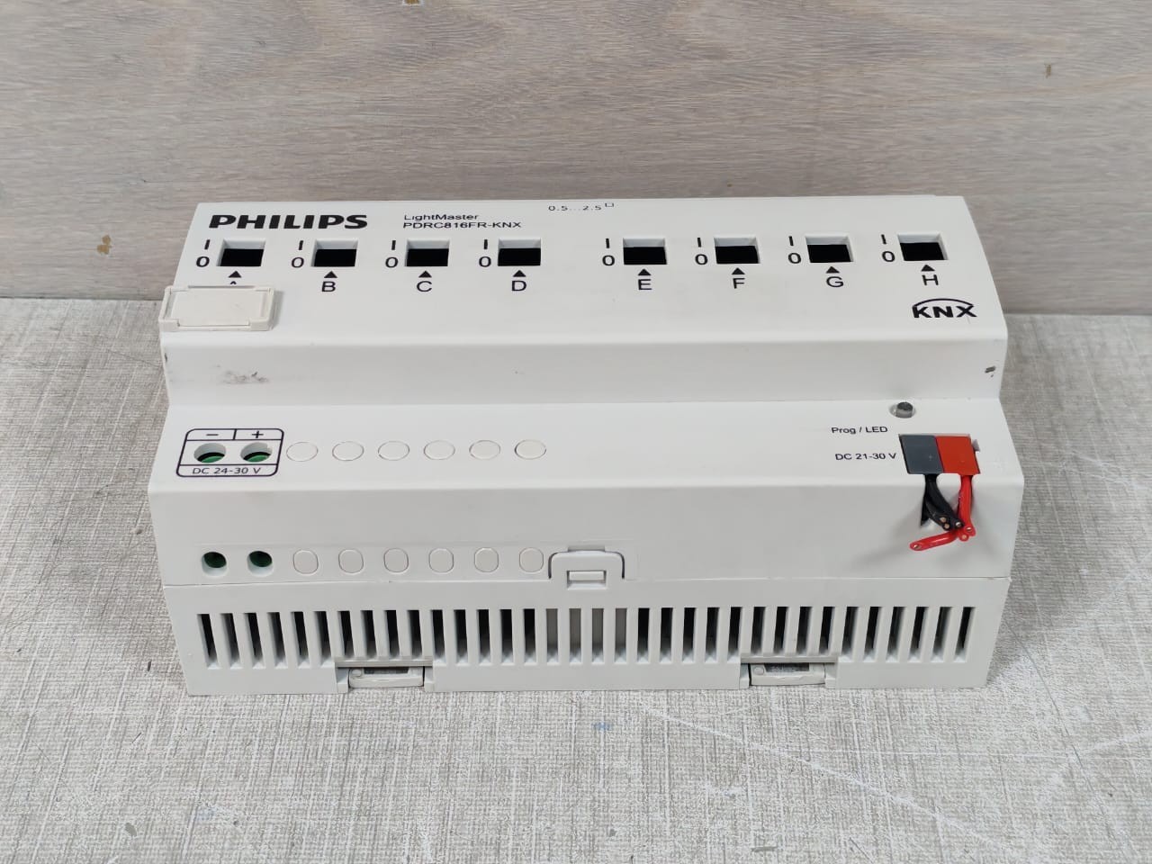 Philips PDRC816FR-KNX PHILIPS LIGHTMASTER PDRC816FR-KNX DC 24-30V CONTROLLER 9