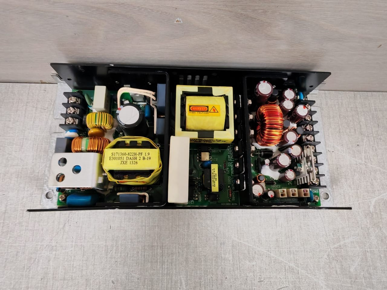MAGIC POWER TECHNOLOGY MPI-822H MAGIC POWER TECHNOLOGY MPI-822H POWER SUPPLY 5