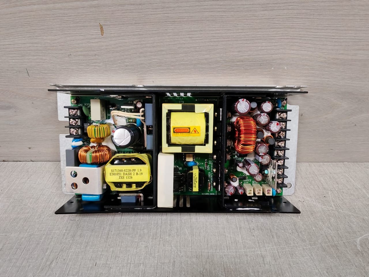 MAGIC POWER TECHNOLOGY MPI-822H POWER SUPPLY
