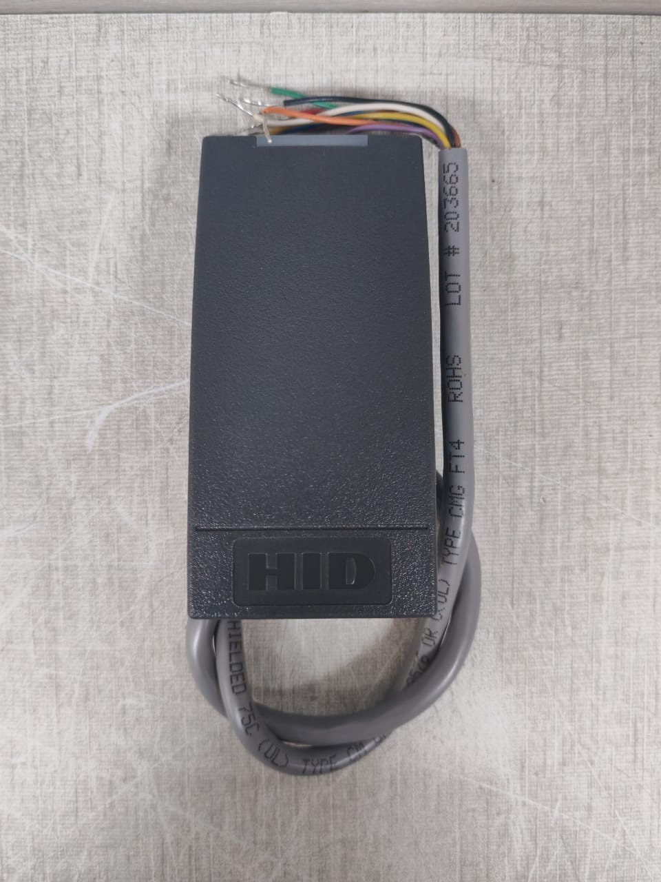 HID 6100BGN0003 HID 6100BGN0003 iCLASS R10 Reader 2