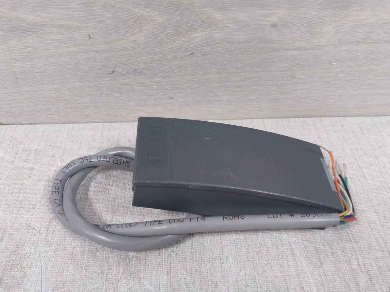 HID 6100BGN0003 HID 6100BGN0003 iCLASS R10 Reader 7