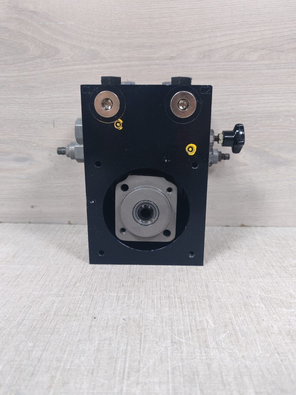 MOOG BN34-35CZ-01CH GEARBOX