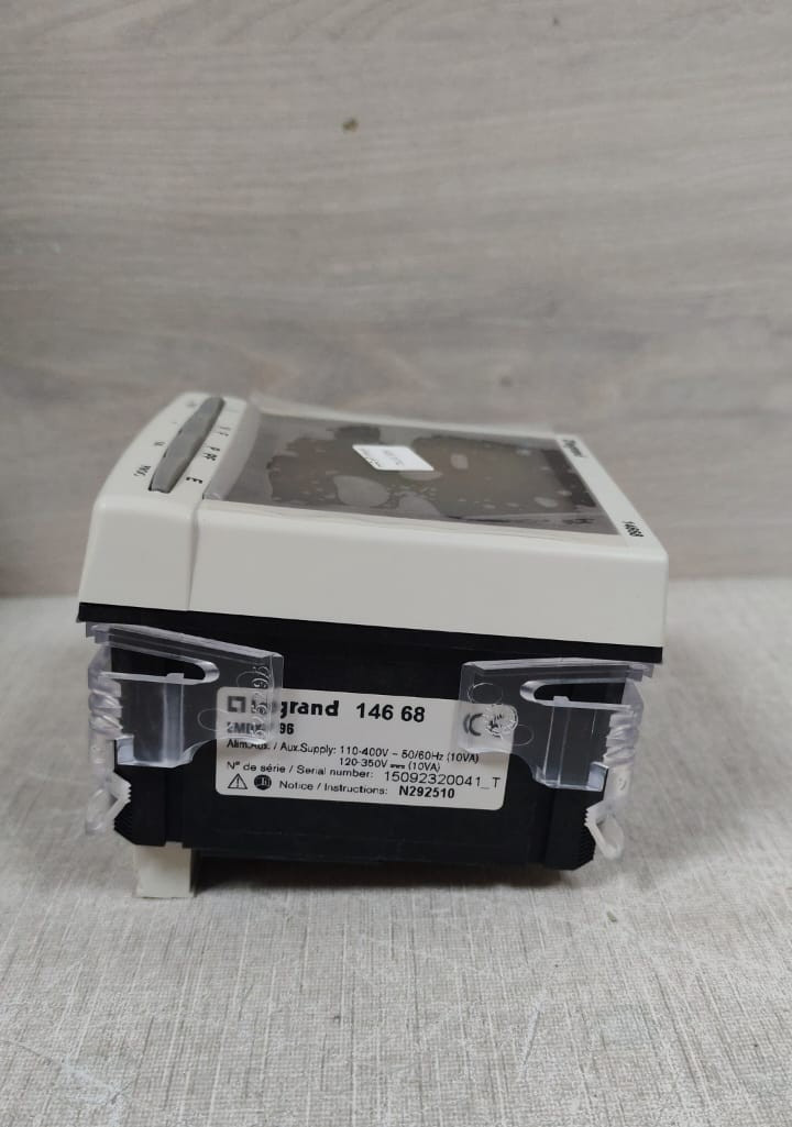 Legrand UNIT-100 LEGRAND EMDX3 S96 14668 MULTIFUNCTION MEASURING UNIT 100-400V 8