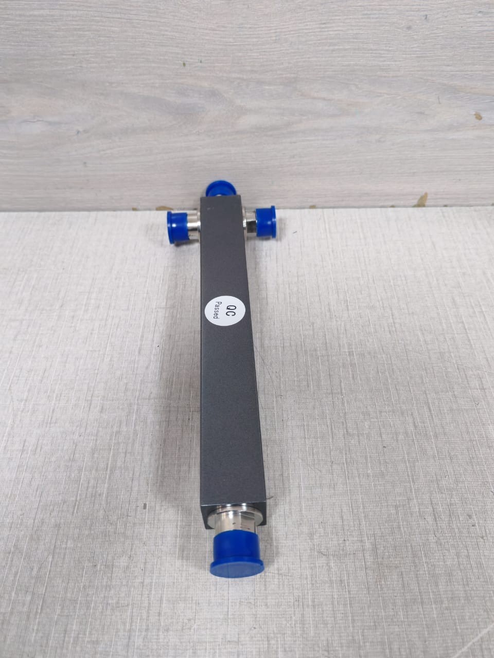 ROSENBERGER S-3-7F-NF ROSENBERGER S-3-7F-NF 3-WAY CAVITY POWER SPLITTER 800-2700MHz 6